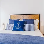 Varanda Azul - First Mate Loft Appartement *