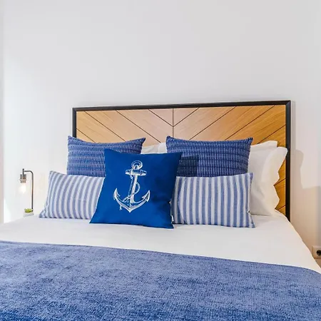 Varanda Azul - First Mate Loft Apartamento *